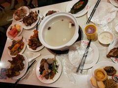 -泉福居酱骨头自助广场(南大街商业步行街店)