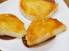 榴莲酥-广东小美食(果戈里大街店)