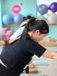 -爱尔乐美孕产瑜伽·普拉提