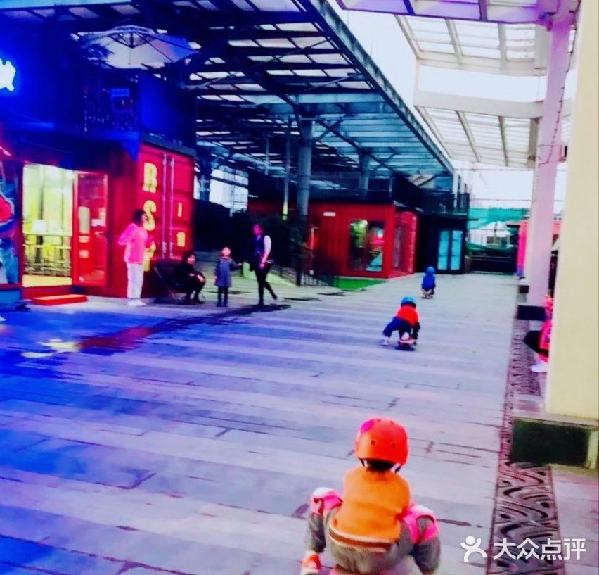  滑板，受宝宝欢迎的小众运动[胜利]