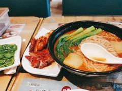 -香港新曜记茶餐厅(万泰城店)
