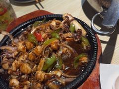 -小船渔村•大连菜•大连焖鱼(黄河路店)