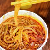 北京西单传奇的一碗酸辣粉,到底好不好吃?