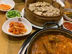 -喇喇排骨火锅·传统韩式脊骨汤(望京西园总店)