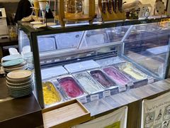 -ommo cafe(半岛城邦店)