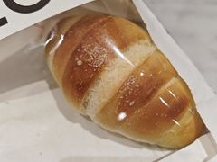 -HOT CRUSH趁热集合·现烤面包(环球港店)