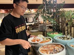 -广州希尔顿逸林酒店-OPEN開·全日制餐厅·海鲜·小火锅·自助餐(东风路店)