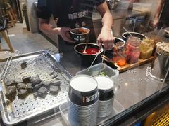 -自黑豆夫·臭豆腐夹馍(四海唐人街店)
