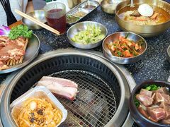 -红泥小火炉·东北泥炉烤肉(天一旗舰店)
