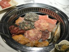-欢乐时光烤肉火锅自助(龙岩新罗万达店)