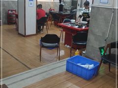 大堂-牛得很·鲜牦牛肉烧烤·牛羊肉菌汤锅(康定店)