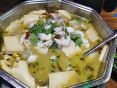 七宇酸菜鱼-七裕庄(凯旋南路店)