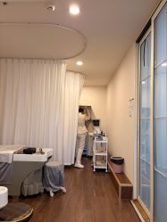 -东方凯丽·美容抗衰会所·菲比店