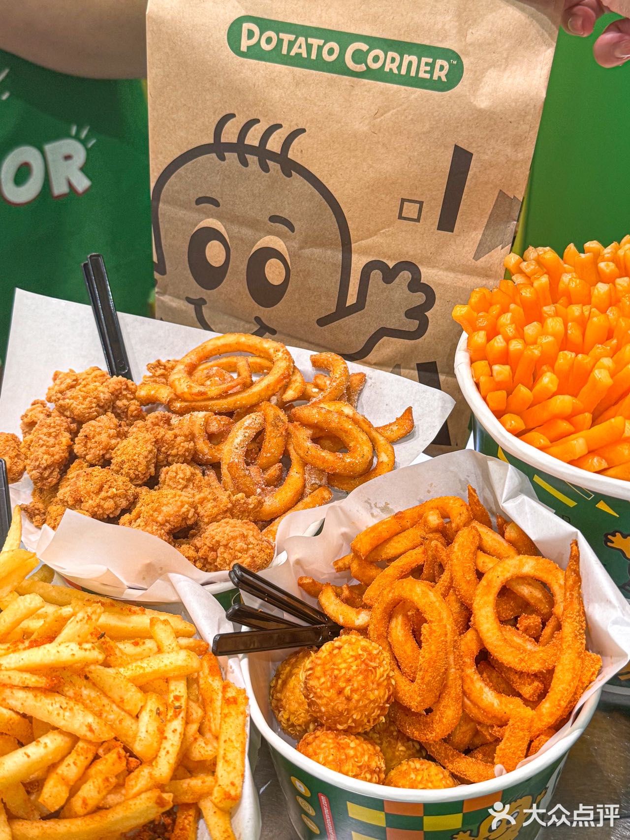 风靡全球的卷卷薯条也是来到中山了！！[流泪]🍟