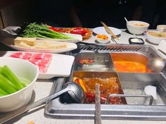 -海底捞火锅(关山保利店)