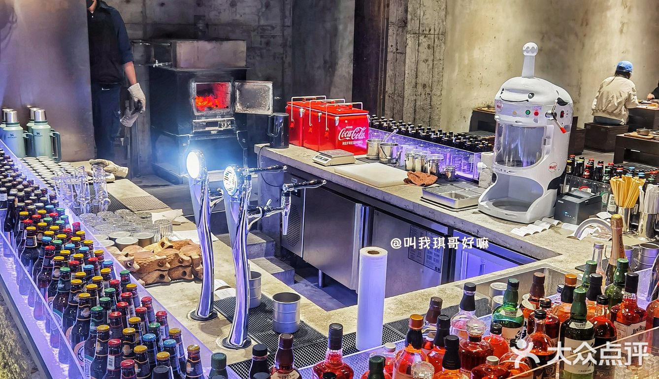 还有比吃着中国烧烤看大屏球赛更好的搭配麽⁉️