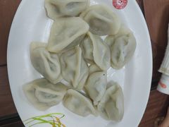 芹菜肉干捞饺-日月永和中国餐饮名店(东湖店)