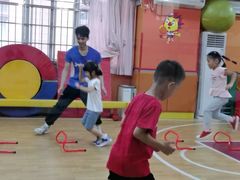 -卓跃儿童运动馆·体能·跳绳·篮球(滨江东中心店)