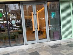 -星巴克(日月光店)