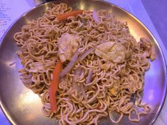 -夜火烤摊·东北烧烤酒场·老杨小黄鱼