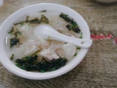 汤小馄饨-乌镇姐妹特色小吃(银杏公寓店)