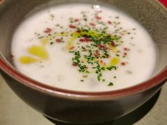 奶油鸡茸蘑菇汤-百特喜·意大利餐厅(八佰伴镇江店)