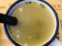 -刘姐啤酒鱼民族演艺餐厅(西街总店)
