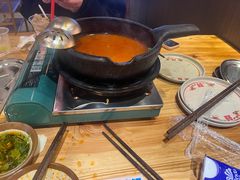 -黔二妞地摊火锅(龙华清湖店)