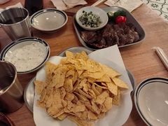 -埋位小酒馆(东城店)
