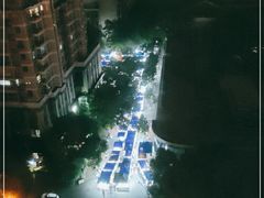 -吴山路夜市