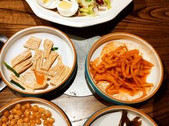 精品小菜-明洞阿姨·韩式酱蟹烤肉·创意料理(三元桥店)