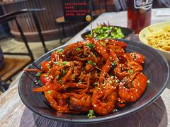 -巴厘龙虾·榜首油焖大虾(音乐学院·沿江酒馆店)