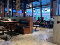 -半吨 Halfton&Friends(车公庙店)
