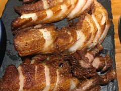 纳西烤山猪-觅山云南菜(泊富ICITY店)