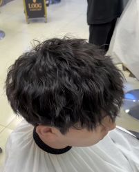 -H·Y HAIR SALON烫发·染发·造型