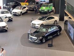 -奔驰上海利星(七宝店)