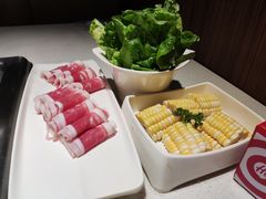 番茄锅底-海底捞火锅鲜切牛肉主题店(长寿路店)