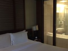 -三亚湾海居铂尔曼度假酒店