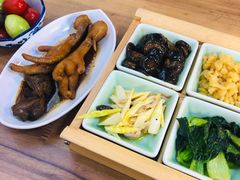 -朱洪元苏式面馆(绿宝广场店)