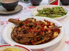 -堂瓦里·33年传统赣菜(第一街区店)