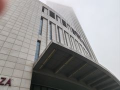 -天津梅江中心皇冠假日酒店