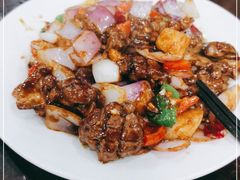 -余杨鸭鸭餐厅