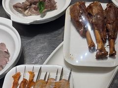 -丁里羊肉小镇(天鹅湖总店)