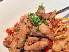 -老湘亲·品鉴湘菜(蔡塘爱琴海店)