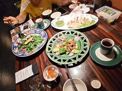 -粤·向群饭店(麓景路店)