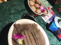 -耍哥串串香(香月湖店)