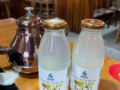 -果松木炭酸菜铜火锅·外婆参鸡汤