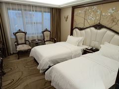 -新旅金谷大酒店(CCMALL时代广场红山店)