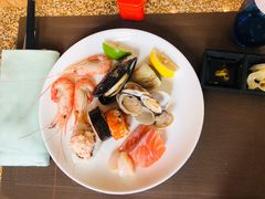 -怡咖啡海鲜自助餐厅(浦东香格里拉店)