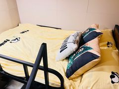 -魔方公寓(碧云国际店)